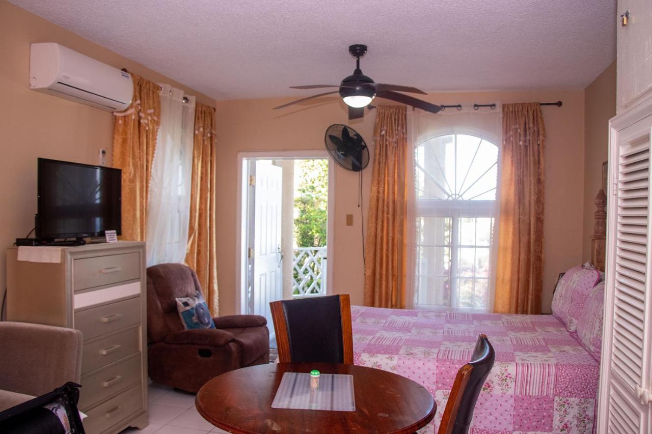 Elegant Condo Awesome View Ocho Rios Kültér fotó